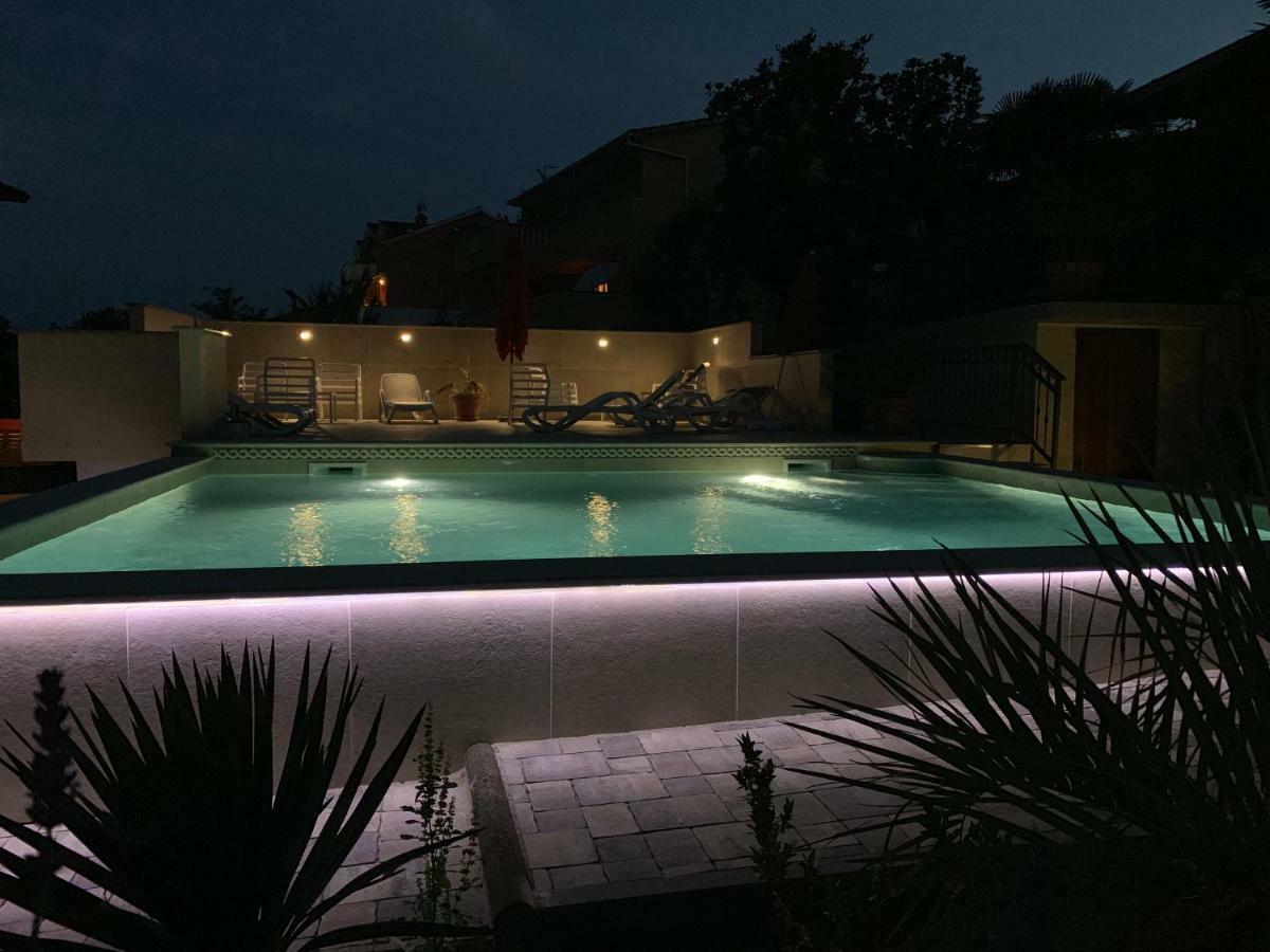 Grand Pool Apartment Ika-Abbázia Kültér fotó